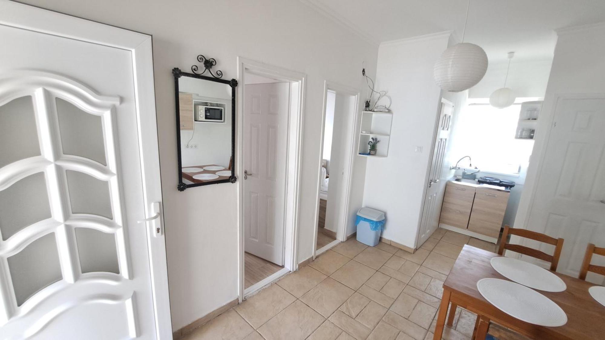 Marabella Apartmanok Hajdúszoboszló Zewnętrze zdjęcie